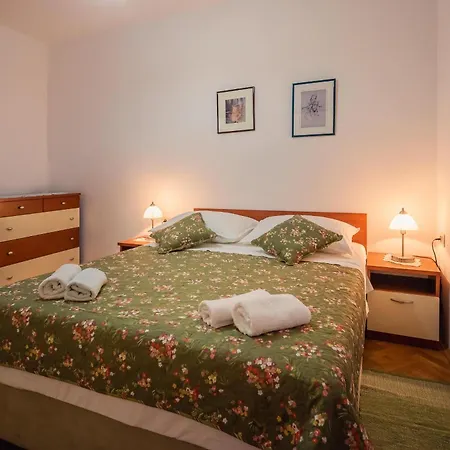 Apartamento 4 Podgora (Split-Dalmatia)